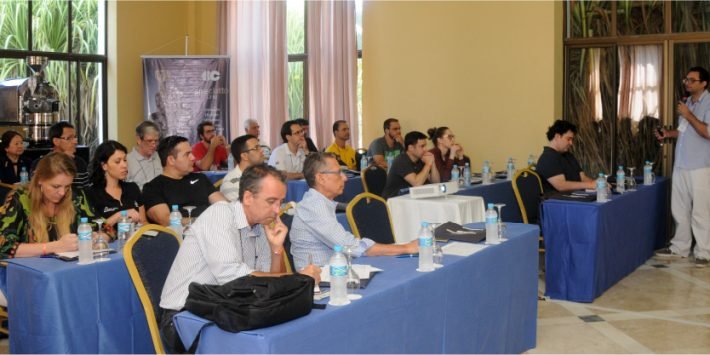 Dicas-práticas-para-extrair-na-torra-o-melhor-do-café