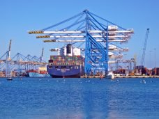 dock-1277744_1280