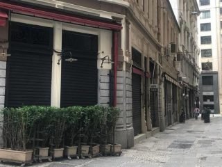 caffe-latte-fechado-por-causa-da-pandemia-1589408112191_v2_900x506