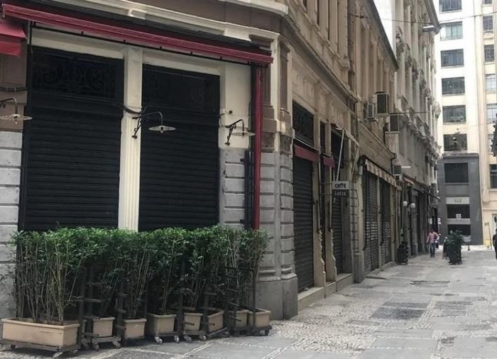 caffe-latte-fechado-por-causa-da-pandemia-1589408112191_v2_900x506