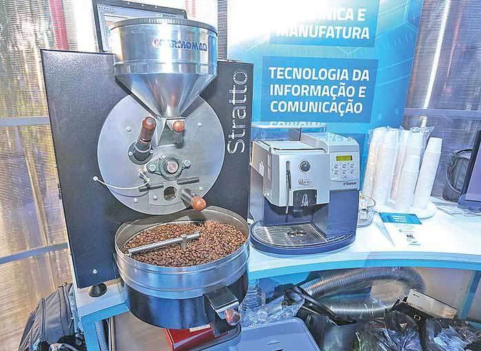 Estande da Embrapii no 8º congresso brasileiro de inovação industrial no Expo SP