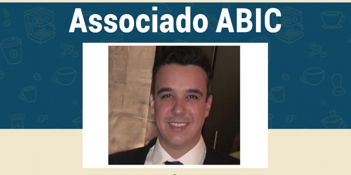 arte grafica com foto do associado da abic