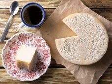 café e queijo harmonizam entre si