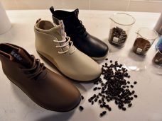 Calçados com borras de café